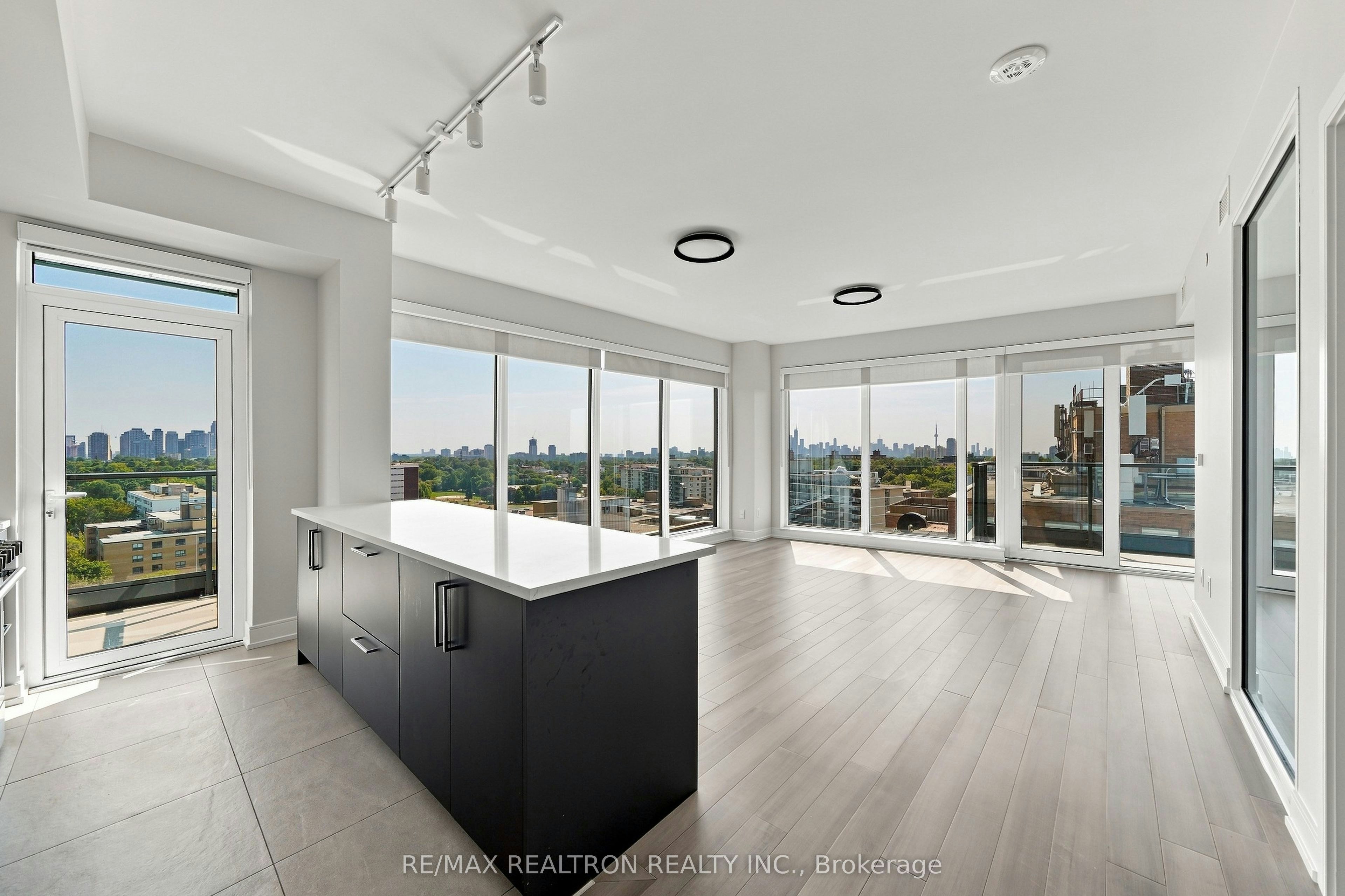 1202-2525 Bathurst Street, Toronto, ON, M6B 2Y9 - 3