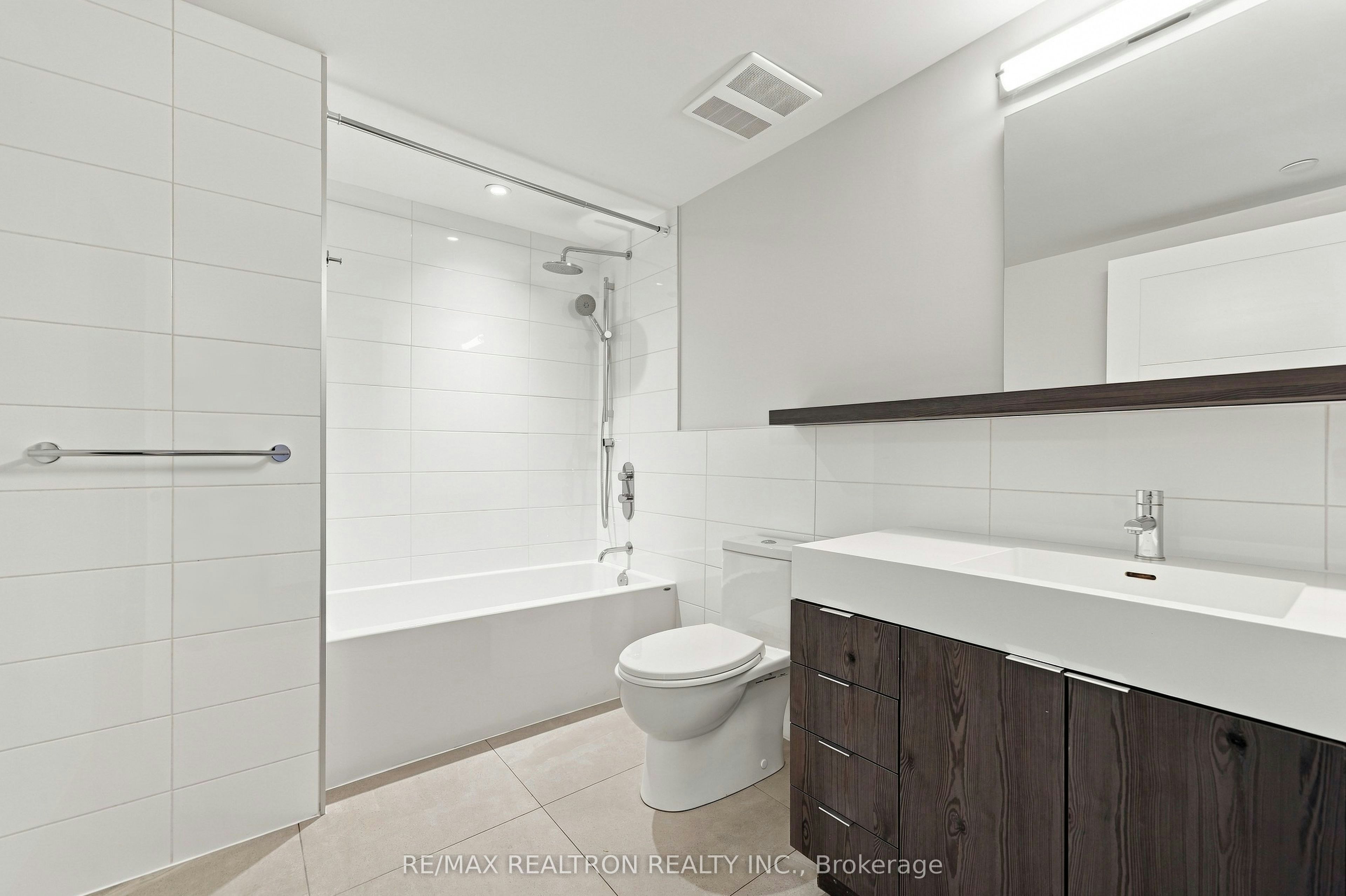 1202-2525 Bathurst Street, Toronto, ON, M6B 2Y9 - 16