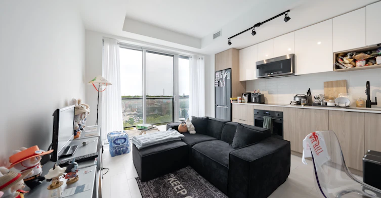 707-5 Defries Street, Toronto, ON, M5A 3R4