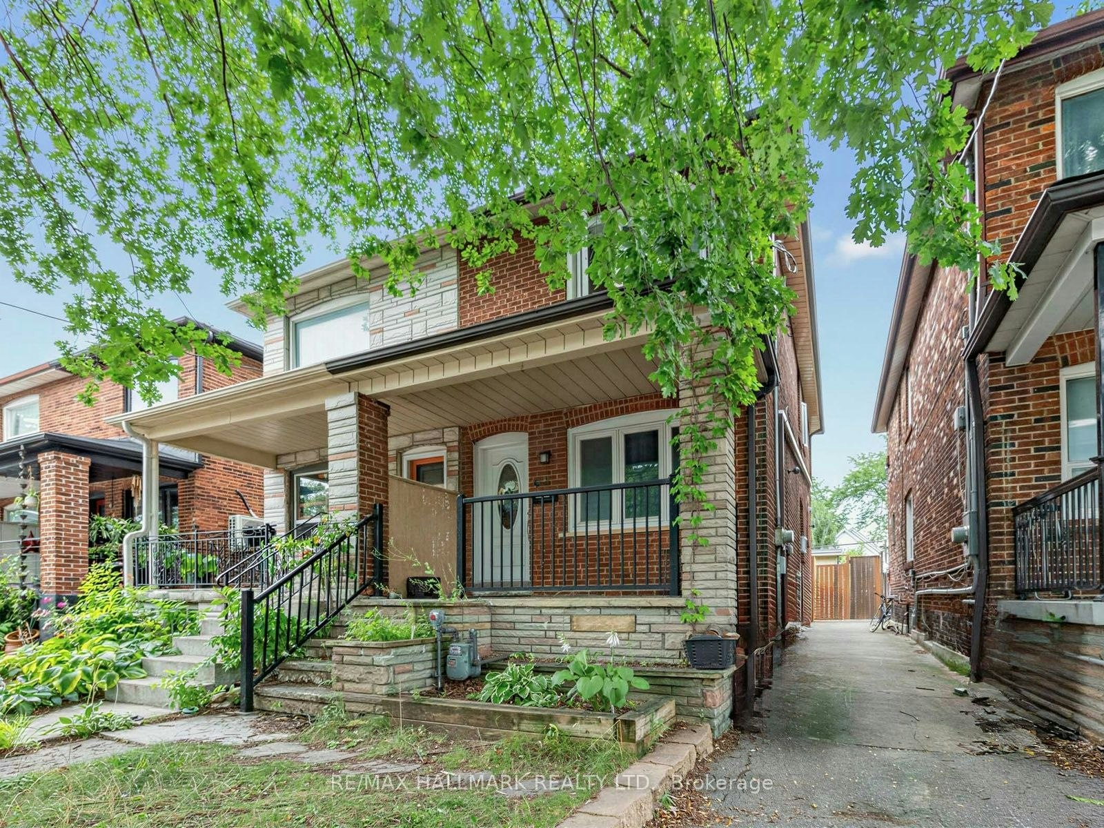 Lower-271 Atlas Avenue, Toronto, ON, M6C 3P8