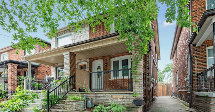 Lower-271 Atlas Avenue, Toronto, ON, M6C 3P8