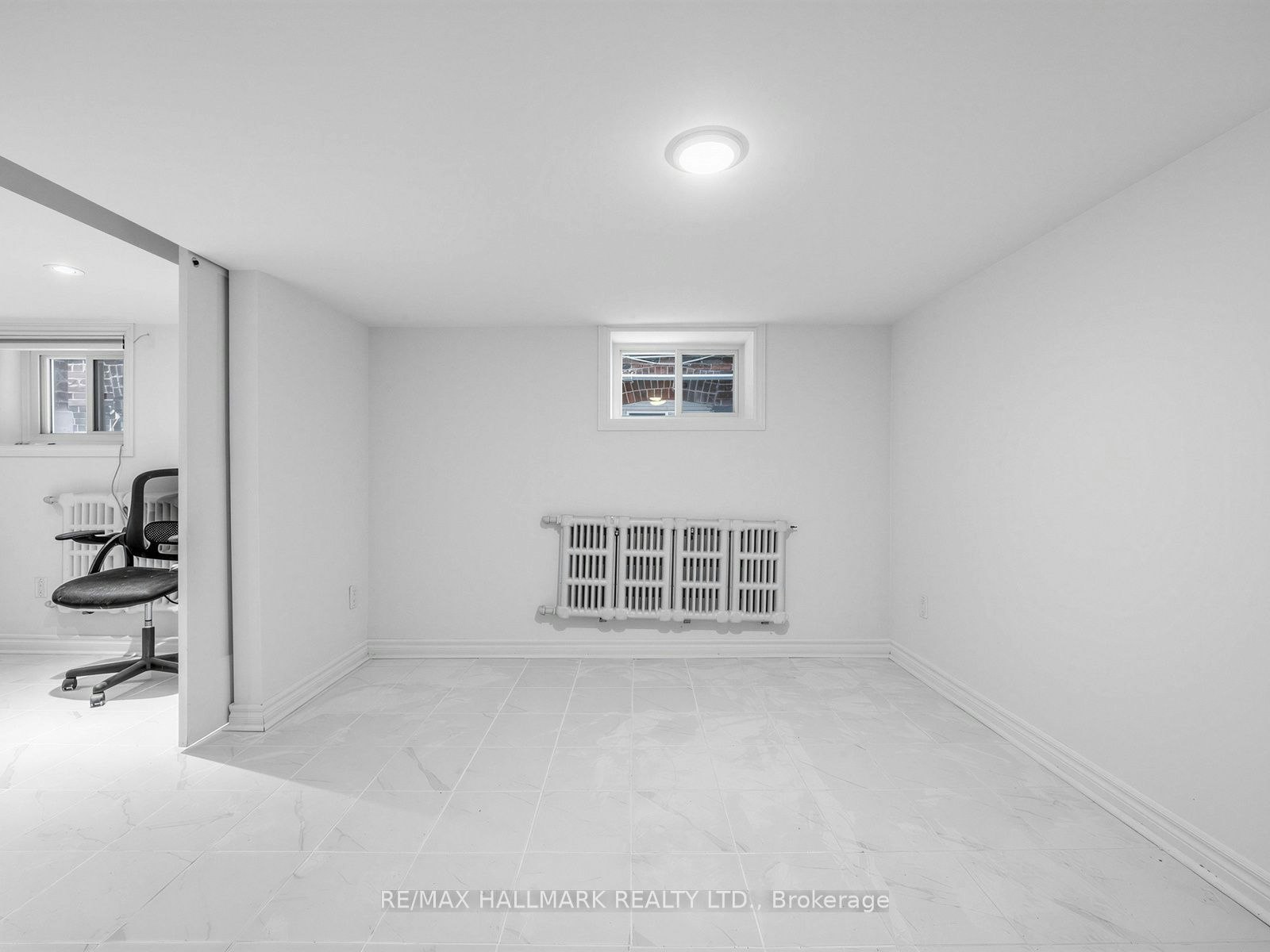 Lower-271 Atlas Avenue, Toronto, ON, M6C 3P8 - 16