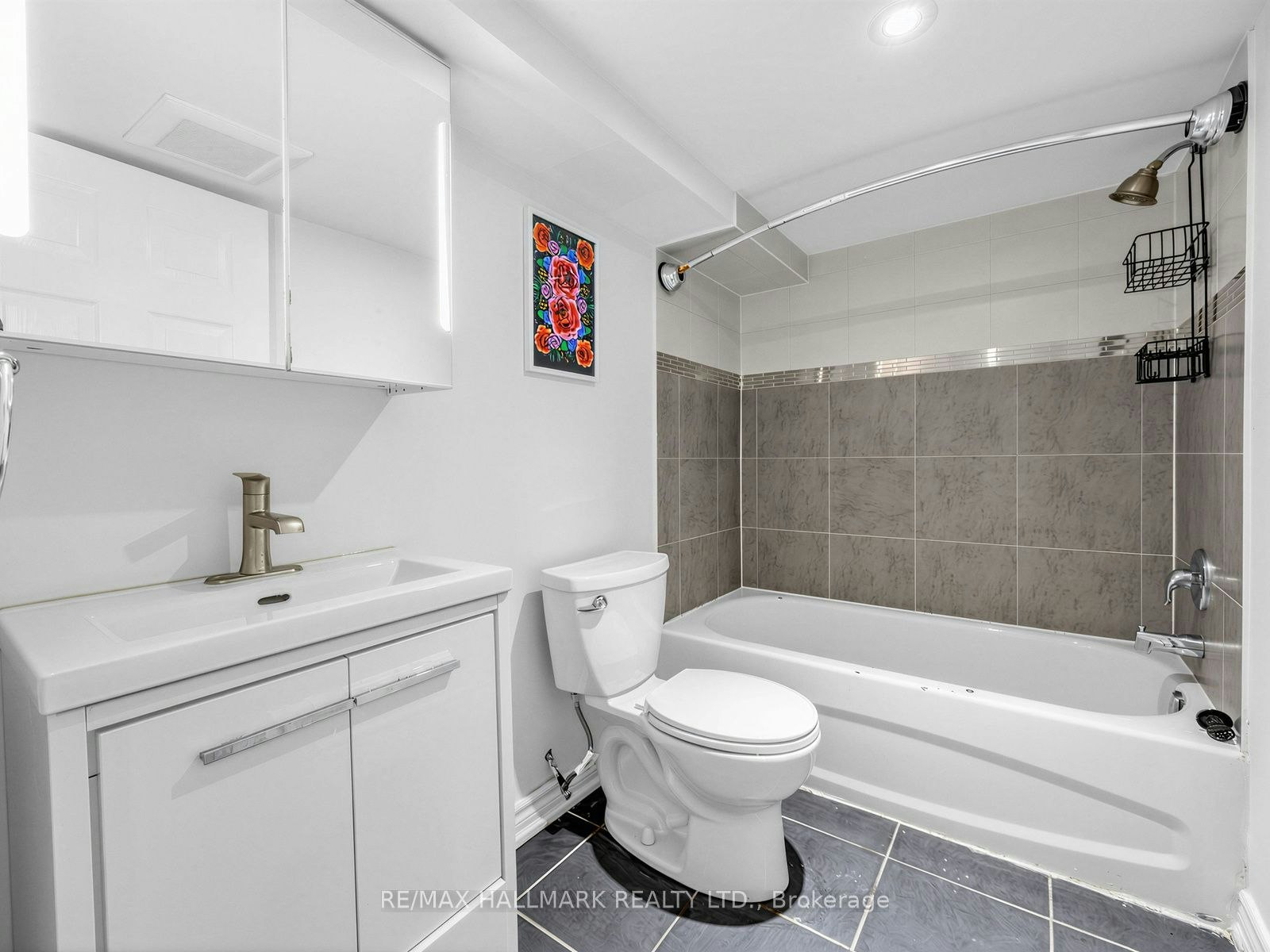 Lower-271 Atlas Avenue, Toronto, ON, M6C 3P8 - 9
