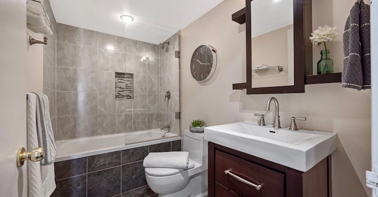 708-92 King Street E, Toronto, ON, M5C 2V8 - 15