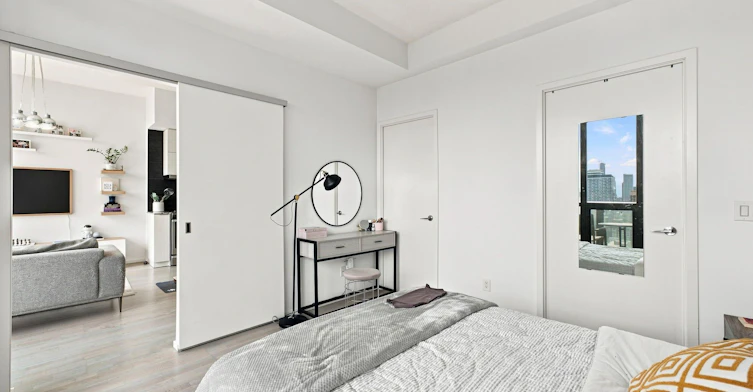 2203-101 Charles Street E, Toronto, ON, M4Y 0A9 - 14