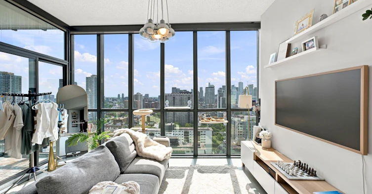 2203-101 Charles Street E, Toronto, ON, M4Y 0A9 - 3
