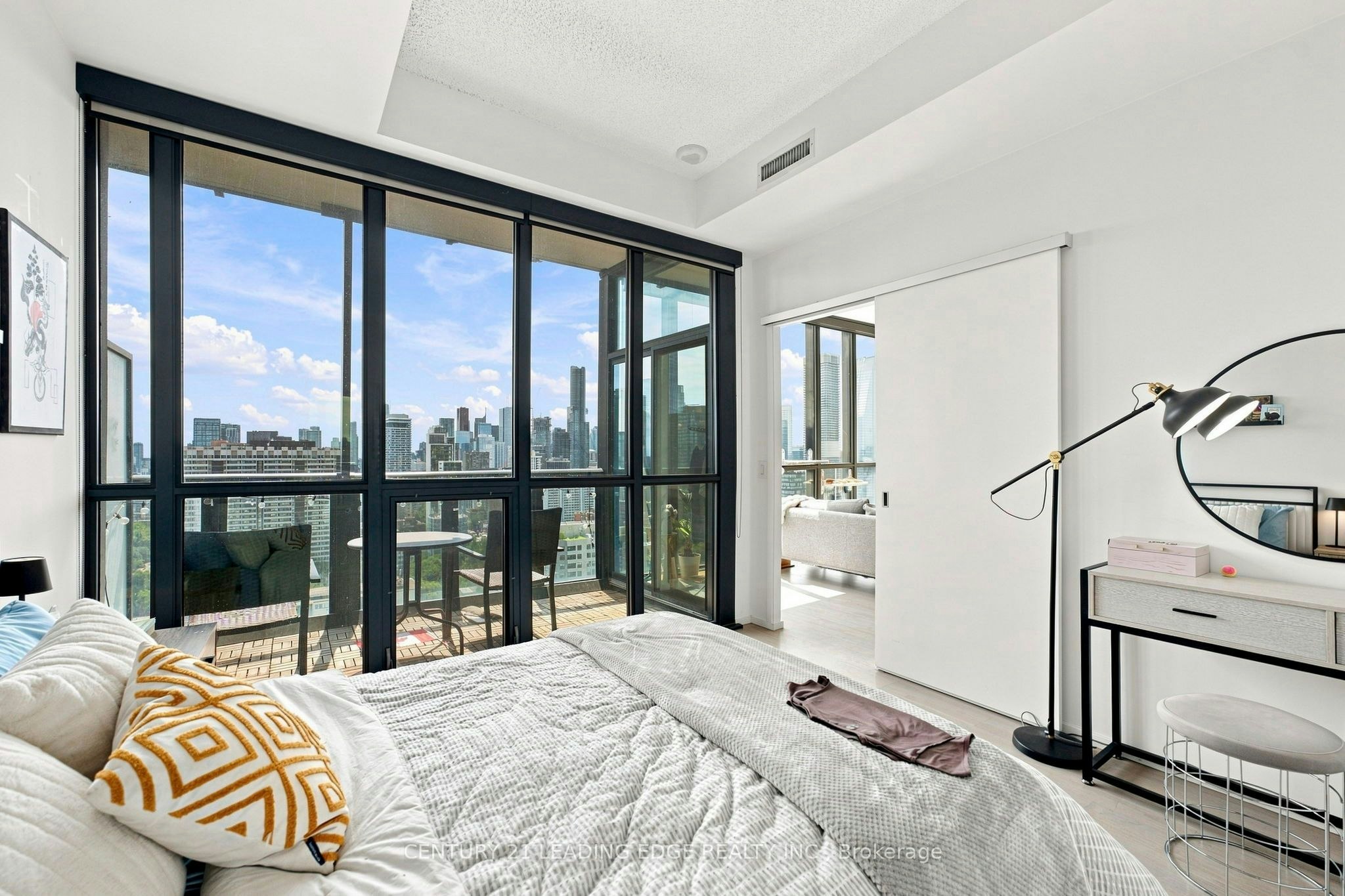 2203-101 Charles Street E, Toronto, ON, M4Y 0A9 - 13