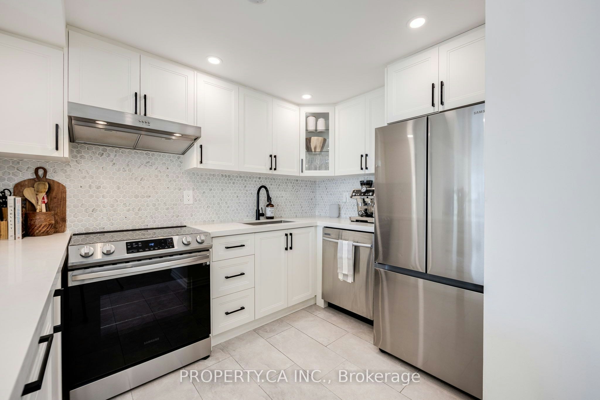 813-705 King Street W, Toronto, ON, M5V 2W8 - 3