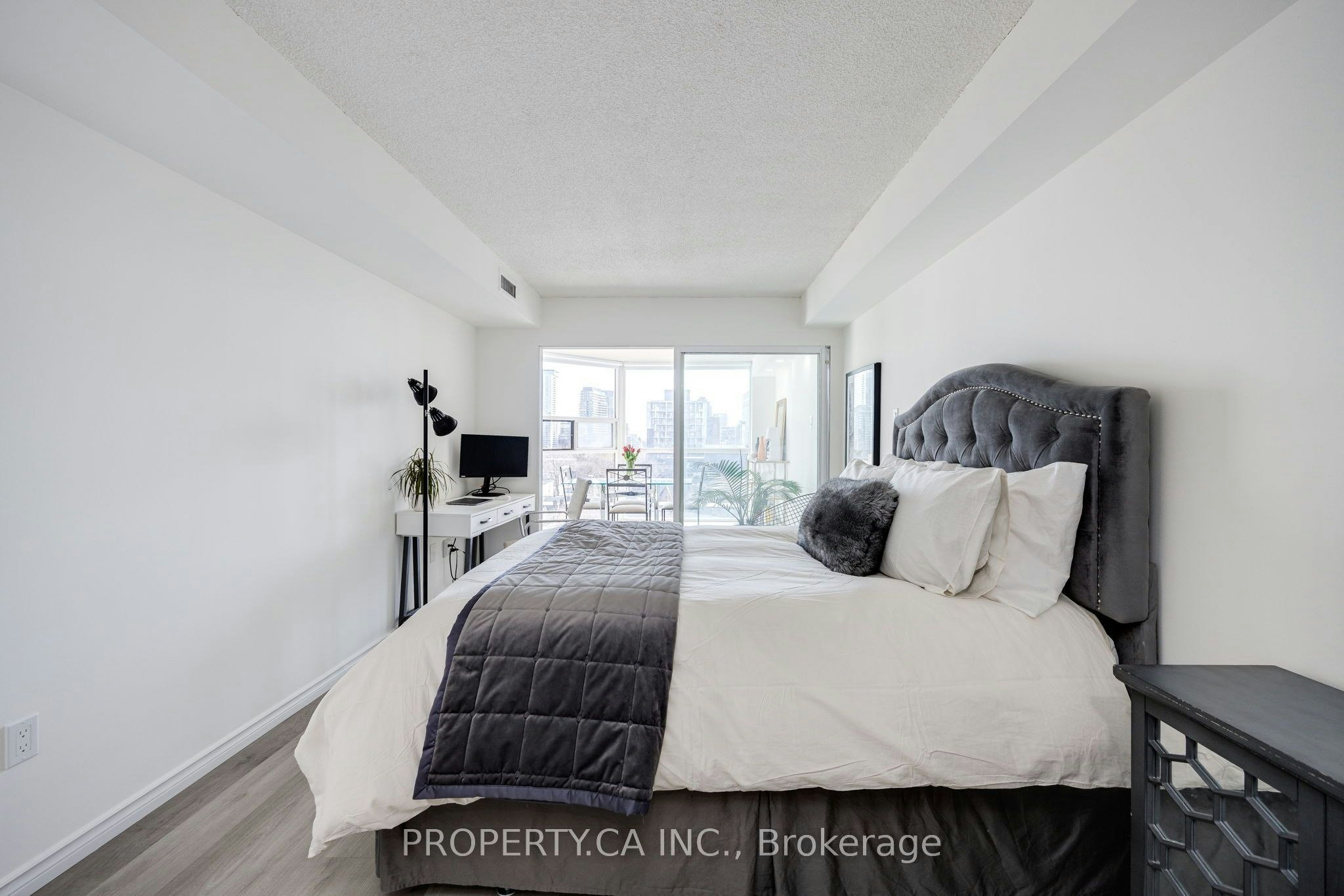 813-705 King Street W, Toronto, ON, M5V 2W8 - 14