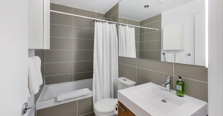 317-318 King Street E, Toronto, ON, M5A 0C1 - 16