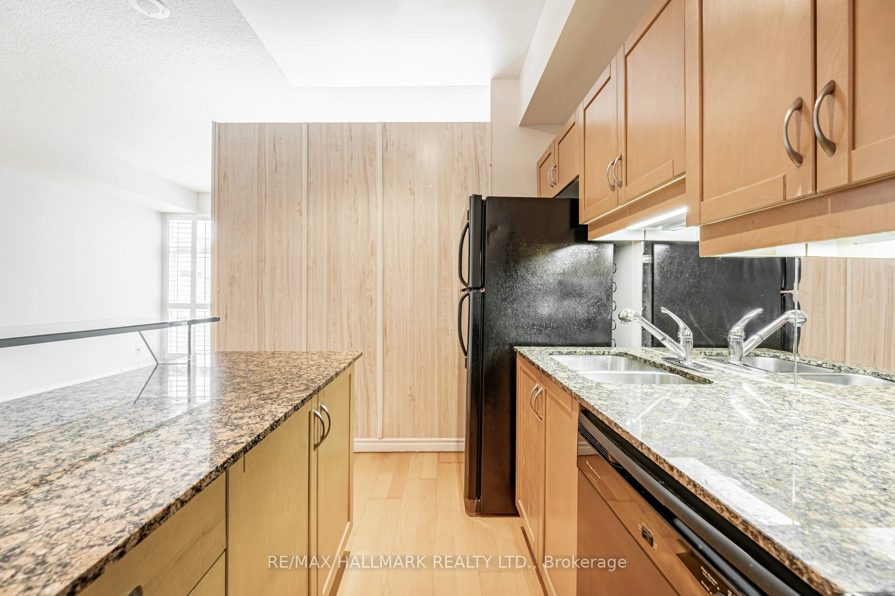 701-220 Victoria Street, Toronto, ON, M5B 2R6 - 11