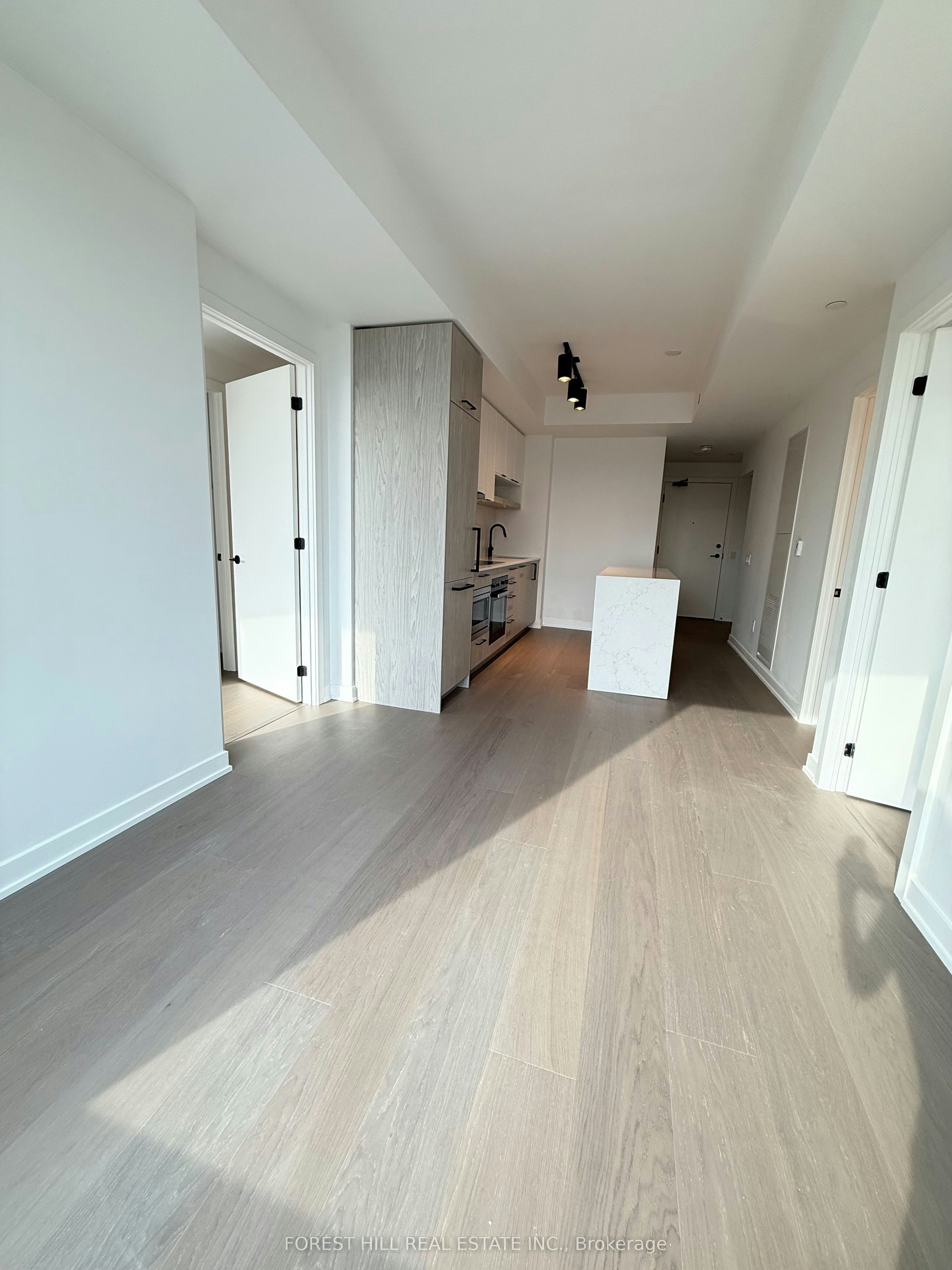 1220-89 Montclair Avenue, Toronto, ON, M5P 0A9 - 9