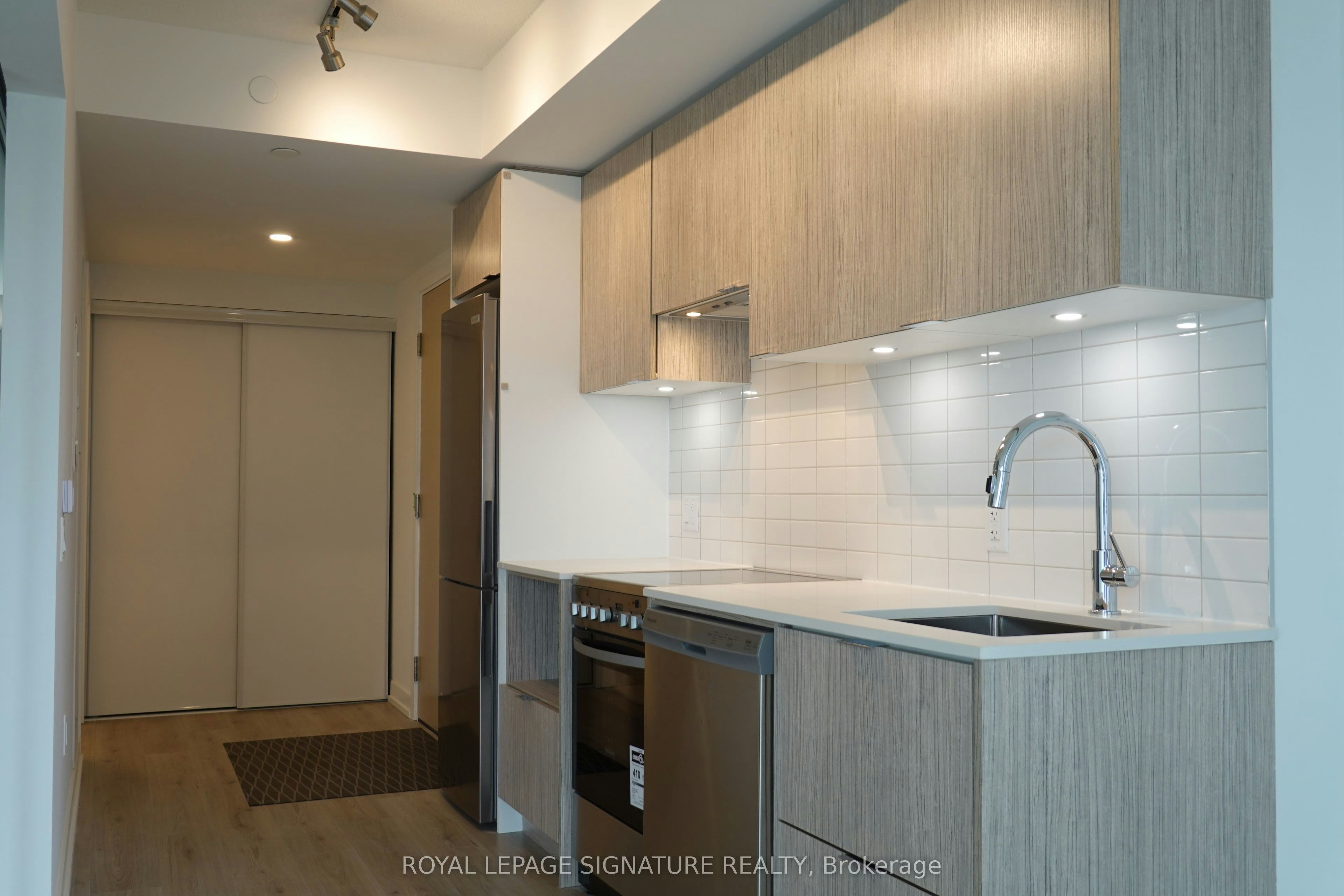 3211-395 Bloor Street E, Toronto, ON, M4W 0B4 - 10