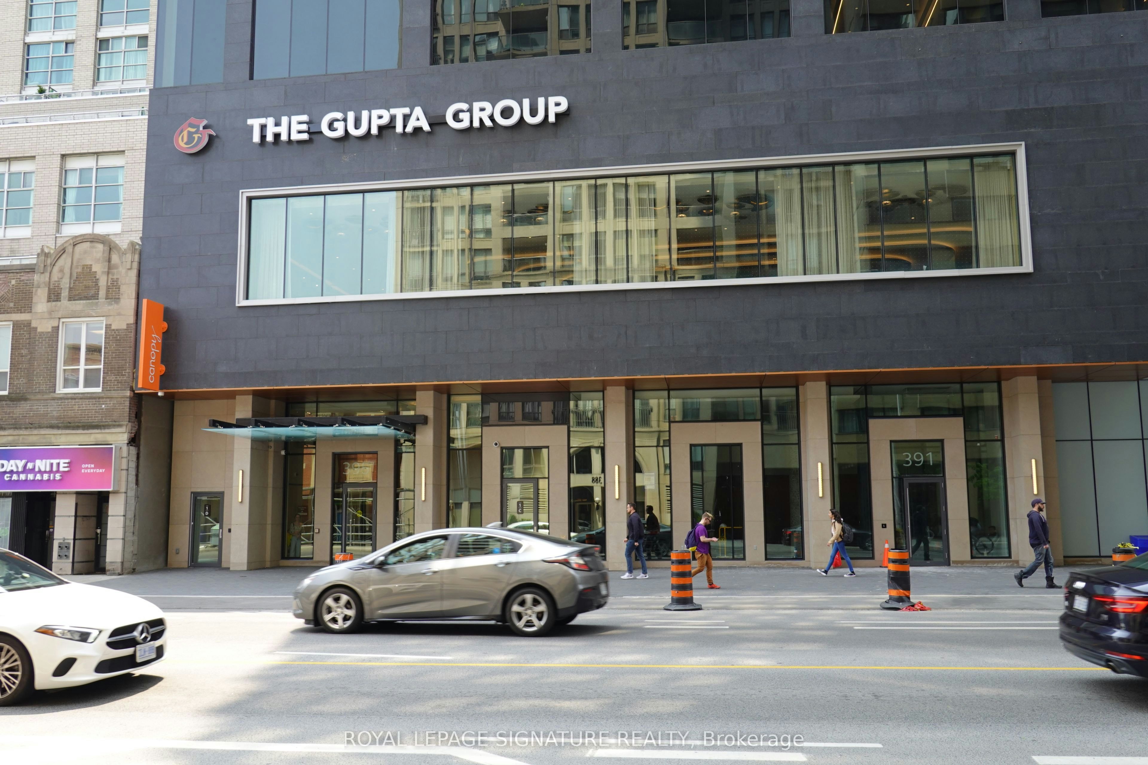 3211-395 Bloor Street E, Toronto, ON, M4W 0B4 - 2