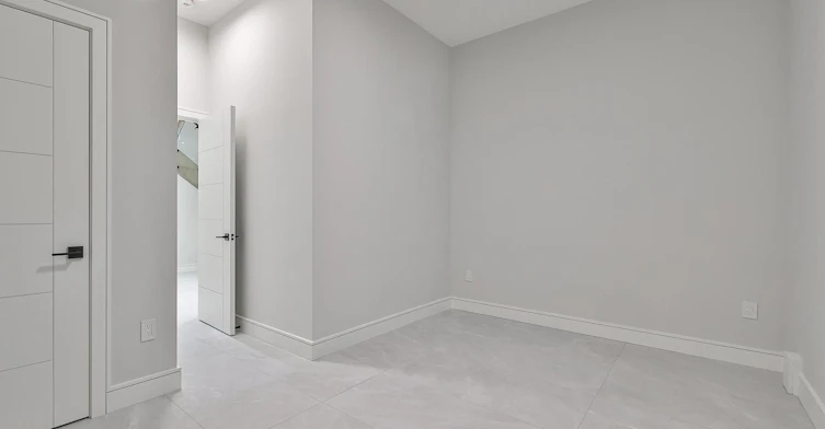 741 Woburn Avenue, Toronto, ON, M5M 1M2 - 40