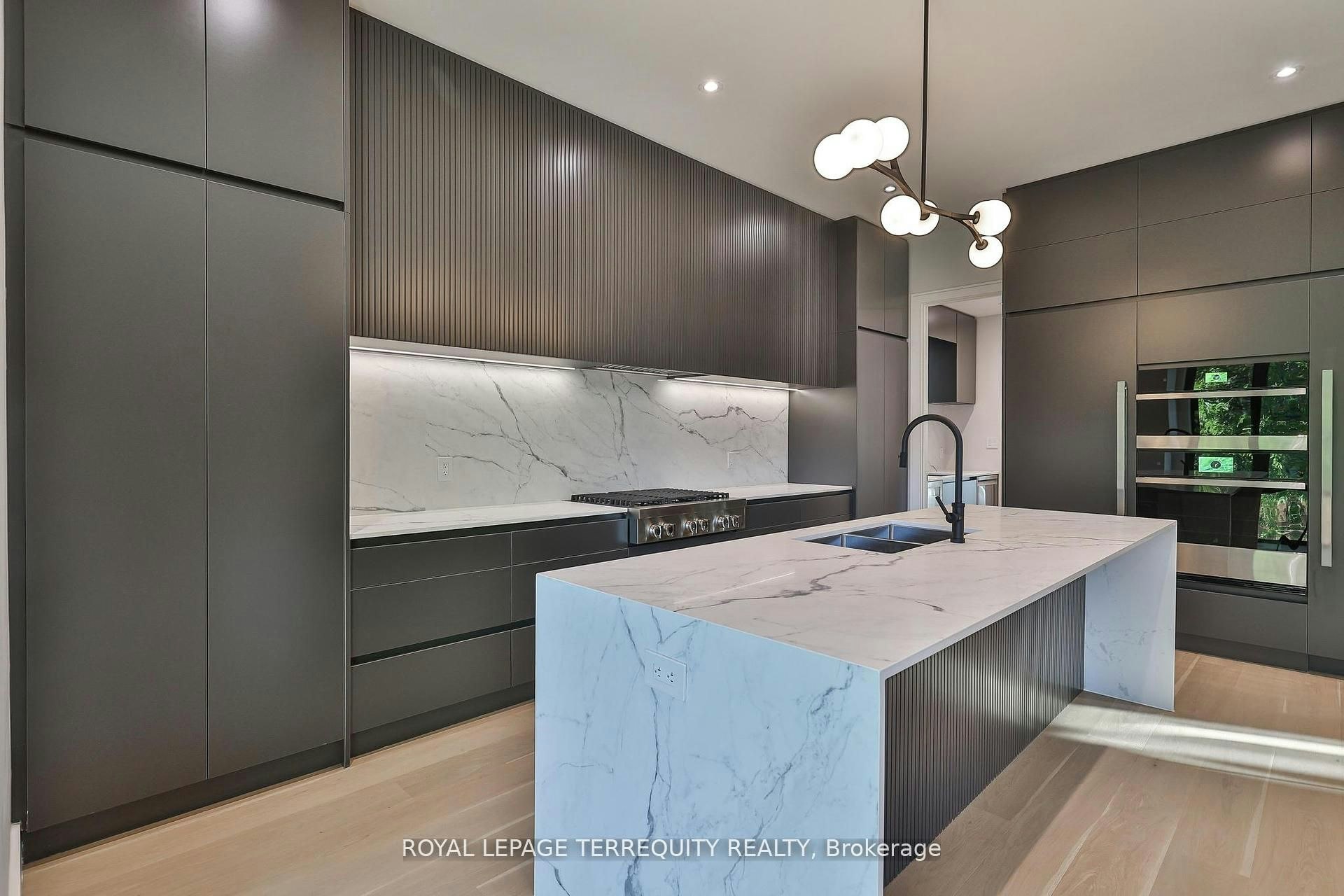 741 Woburn Avenue, Toronto, ON, M5M 1M2 - 10