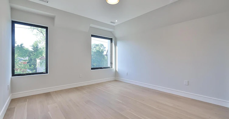 741 Woburn Avenue, Toronto, ON, M5M 1M2 - 33