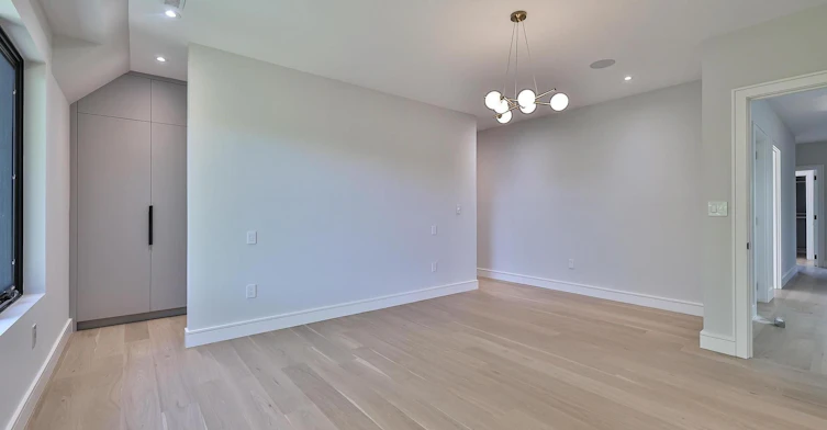741 Woburn Avenue, Toronto, ON, M5M 1M2 - 23