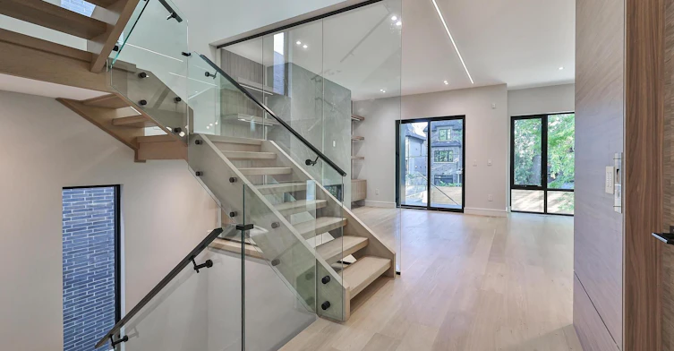 741 Woburn Avenue, Toronto, ON, M5M 1M2 - 4