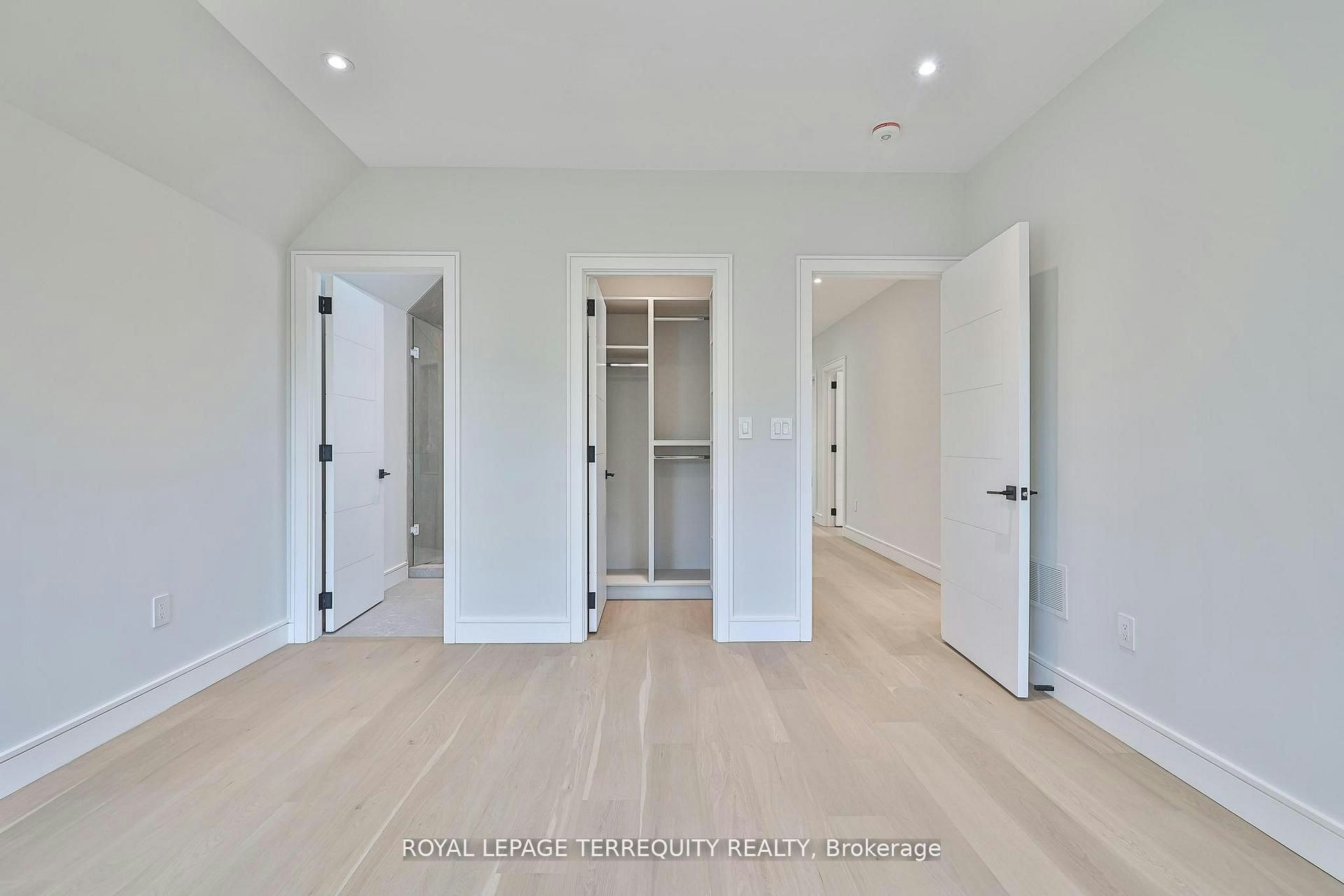 741 Woburn Avenue, Toronto, ON, M5M 1M2 - 34