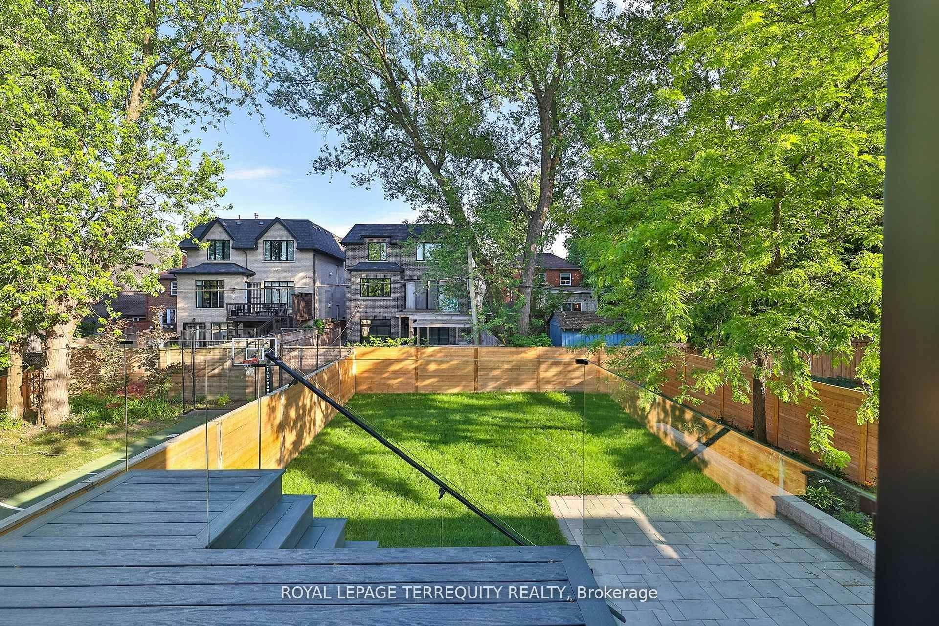 741 Woburn Avenue, Toronto, ON, M5M 1M2 - 47