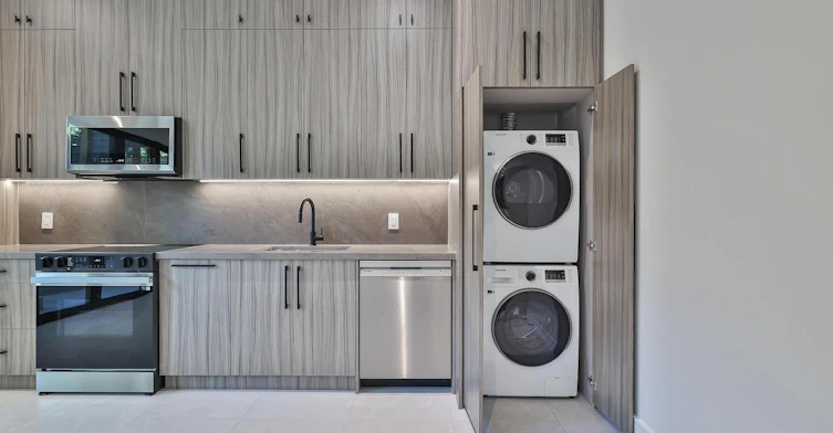 741 Woburn Avenue, Toronto, ON, M5M 1M2 - 46
