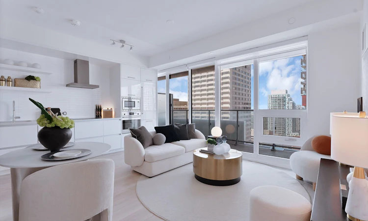 2711-2221 Yonge Street