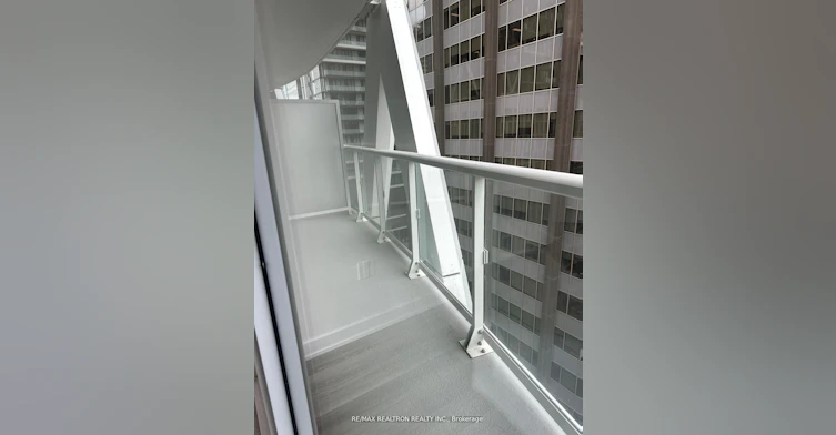 926-230 Simcoe Street, Toronto, ON, M5T 1T4 - 17