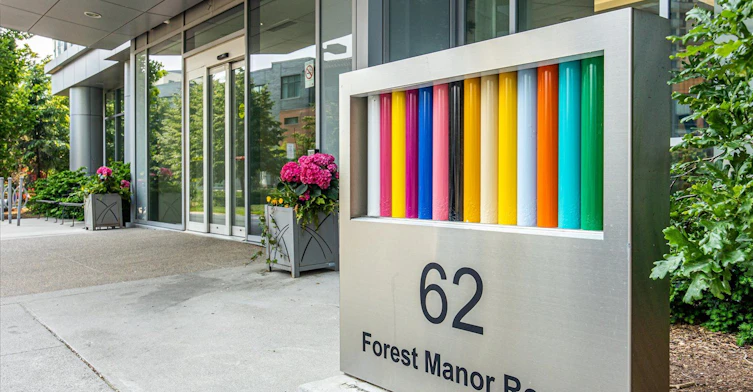 807-62 Forest Manor Road, Toronto, ON, M2J 0B6