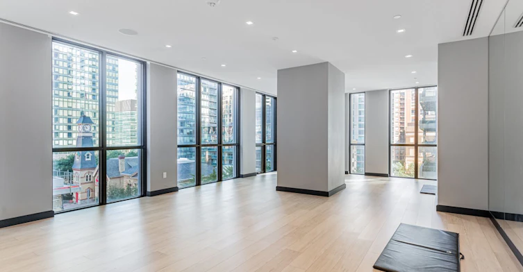 912-1 Yorkville Avenue, Toronto, ON, M4W 0B1 - 26