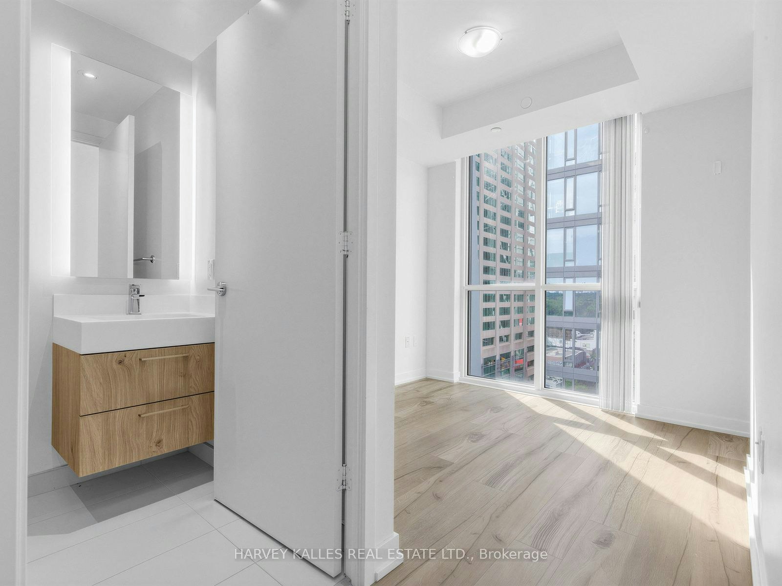 912-1 Yorkville Avenue, Toronto, ON, M4W 0B1 - 14
