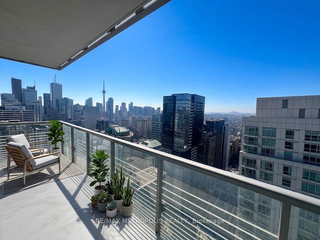 3911-386 Yonge Street, Toronto, ON, M5B 0A5 - 2