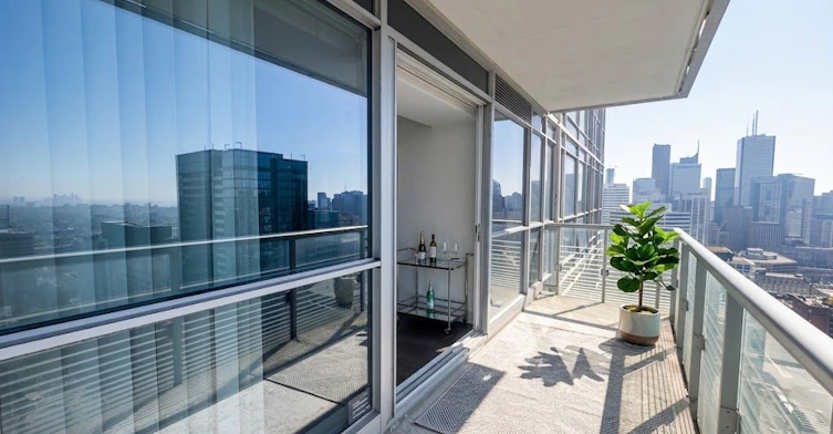 3911-386 Yonge Street, Toronto, ON, M5B 0A5 - 6