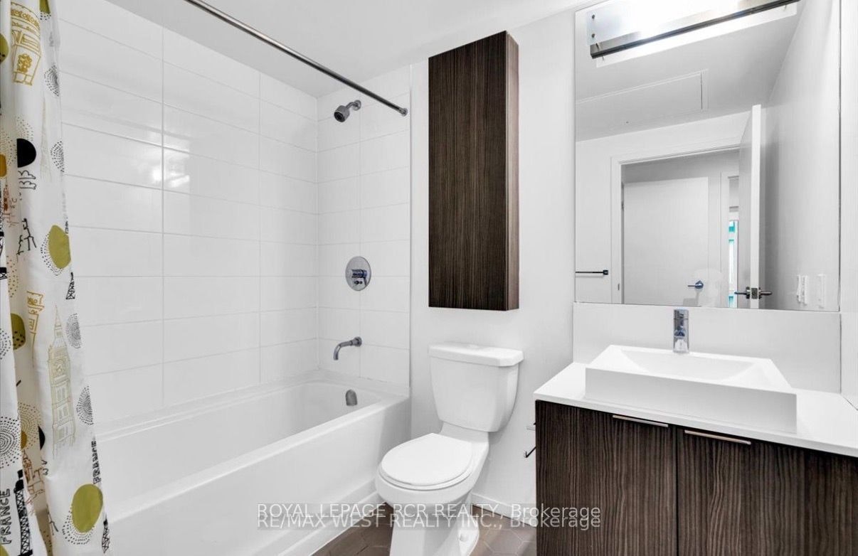 2307-68 Shuter Street, Toronto, ON, M5B 1B4 - 7