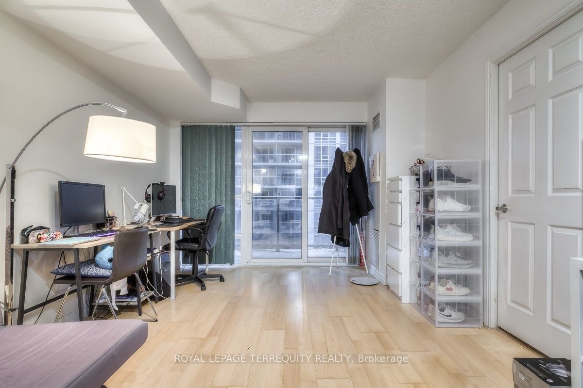 708-763 Bay Street, Toronto, ON, M5G 2R3 - 18