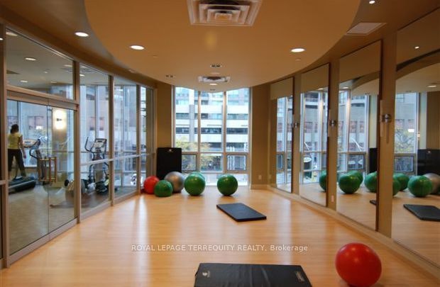708-763 Bay Street, Toronto, ON, M5G 2R3 - 27
