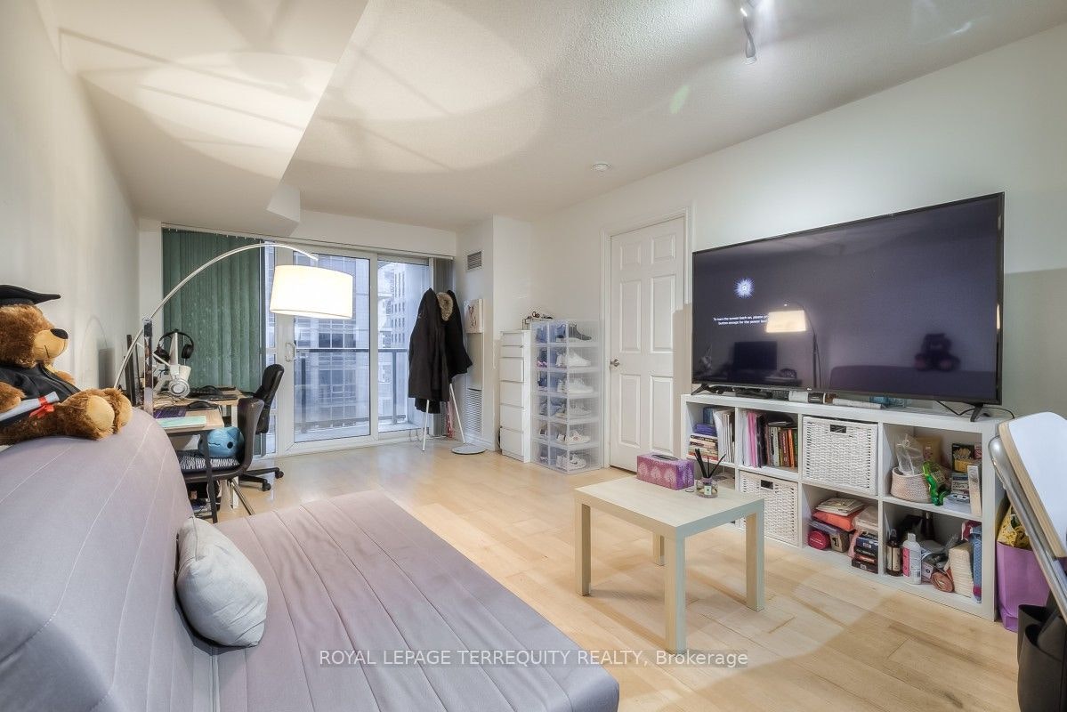 708-763 Bay Street, Toronto, ON, M5G 2R3 - 17