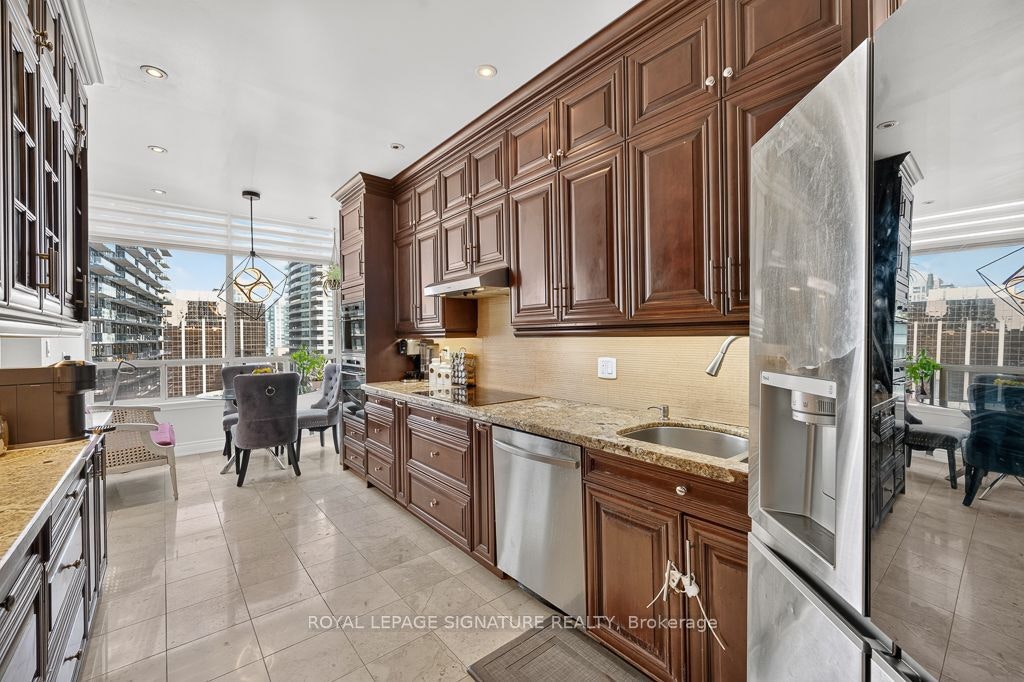 PH14-30 Greenfield Avenue, Toronto, ON, M2N 6N3 - 16