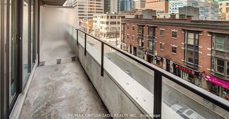 631-111 Elizabeth Street, Toronto, ON, M5G 1P7 - 8