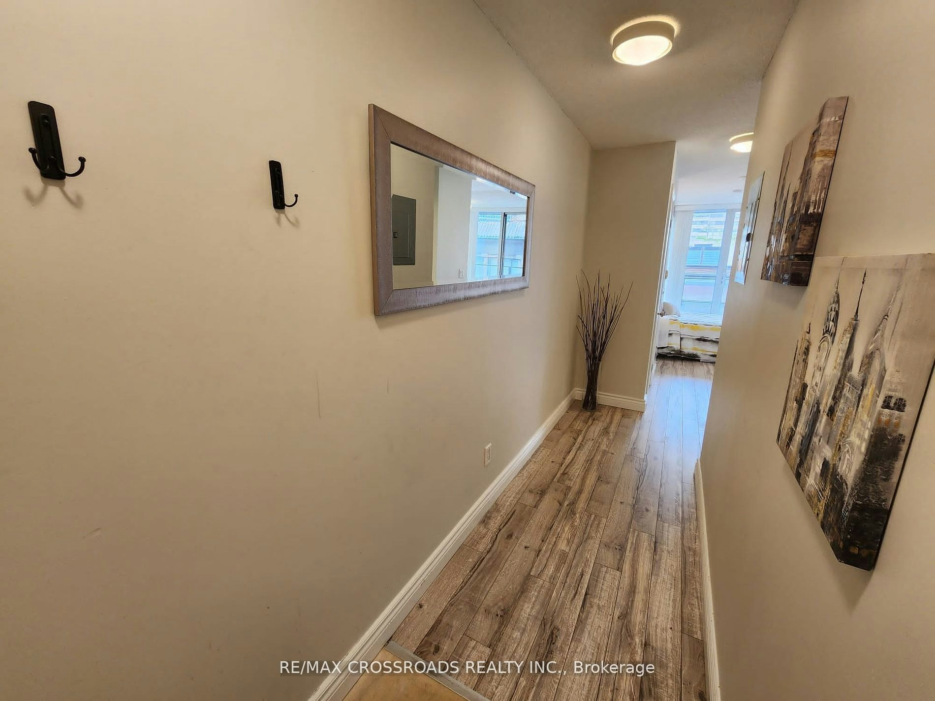 631-111 Elizabeth Street, Toronto, ON, M5G 1P7 - 3