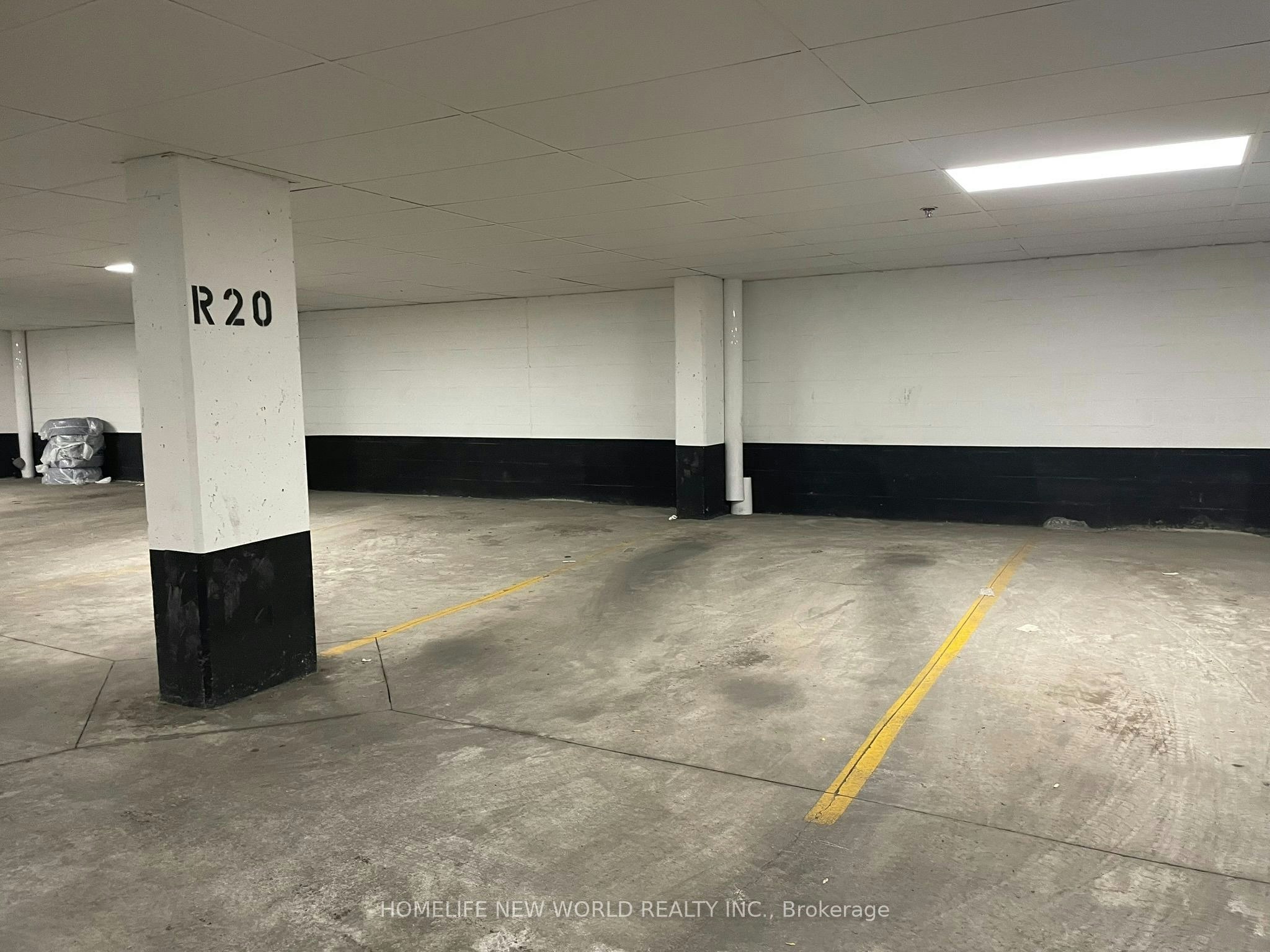 6-14 Marquette Avenue S, Toronto, ON, M6A 0E1 - 7