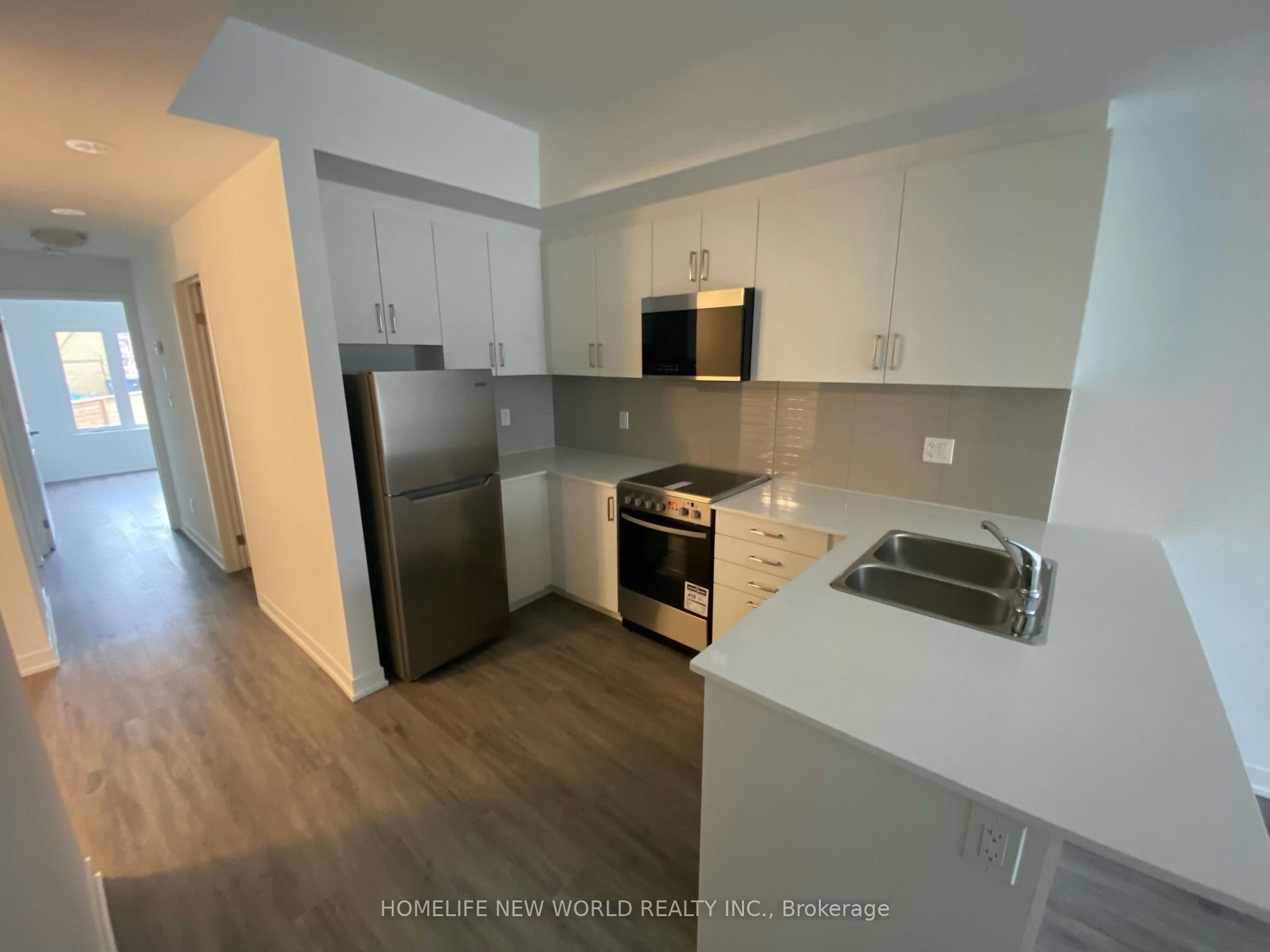 6-14 Marquette Avenue S, Toronto, ON, M6A 0E1 - 3