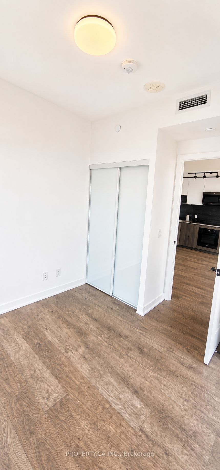 2105-5 Defries Street, Toronto, ON, M5A 0W7 - 10