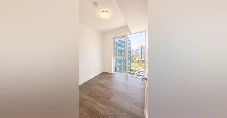 2105-5 Defries Street, Toronto, ON, M5A 0W7 - 8