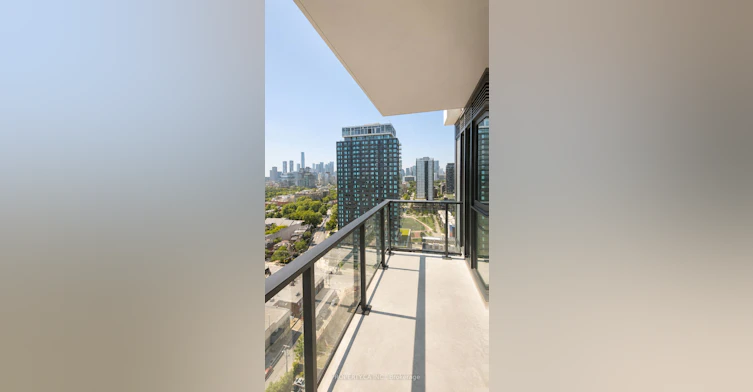 2105-5 Defries Street, Toronto, ON, M5A 0W7 - 17