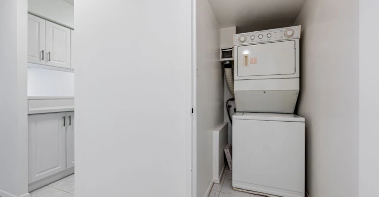 502-633 Bay Street, Toronto, ON, M5G 2G4 - 25