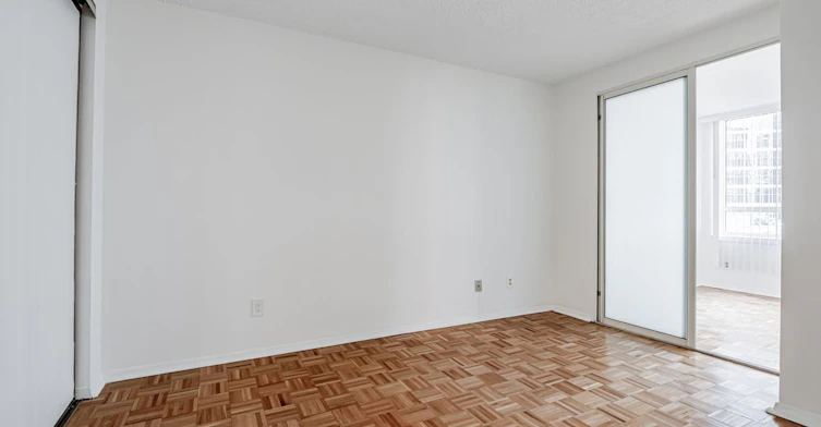 502-633 Bay Street, Toronto, ON, M5G 2G4 - 8
