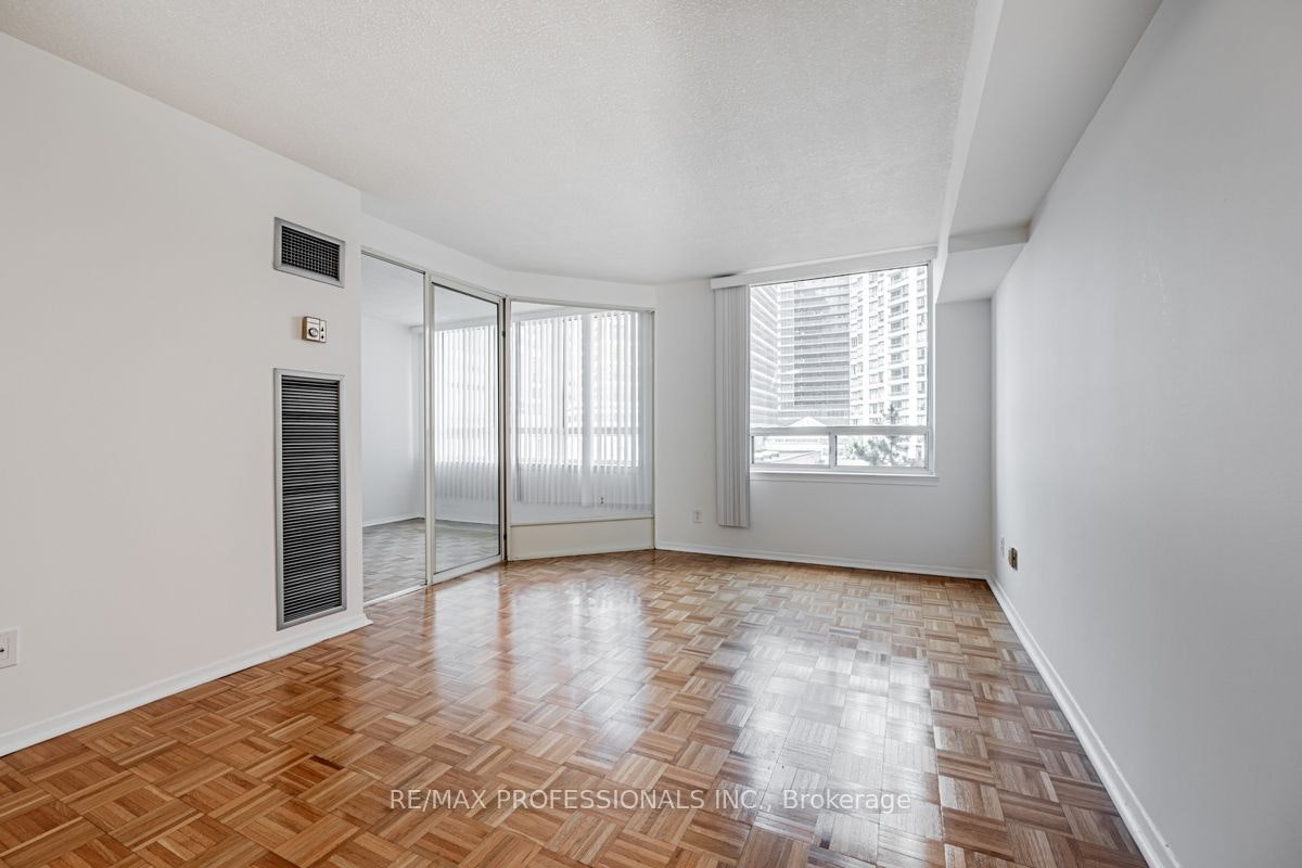 502-633 Bay Street, Toronto, ON, M5G 2G4 - 19