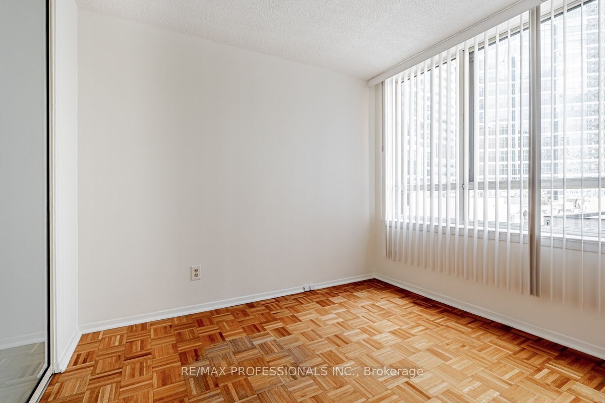 502-633 Bay Street, Toronto, ON, M5G 2G4 - 15