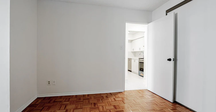 502-633 Bay Street, Toronto, ON, M5G 2G4 - 11